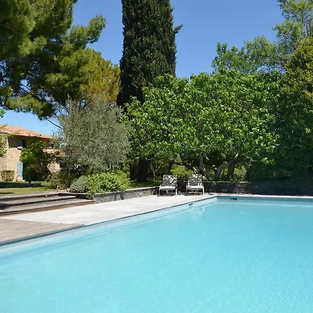 Campagne Chastel 2* Aix-en-Provence