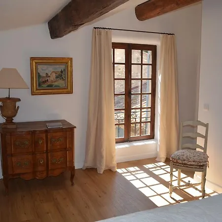 Campagne Chastel 2* Aix-en-Provence